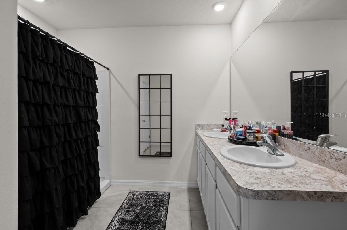 CYPRESS PARK ESTATES PHASE 1 - Residential