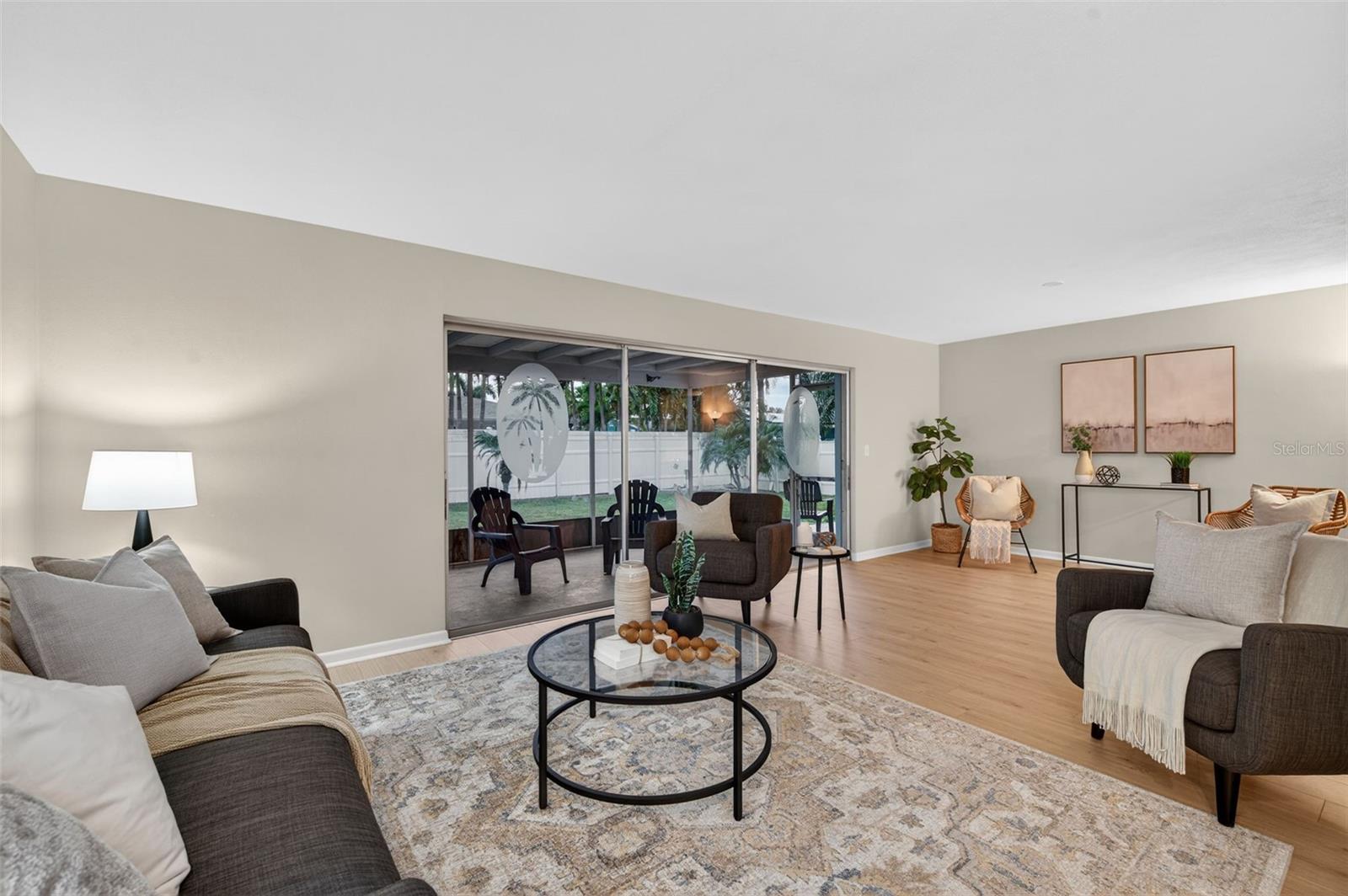 OAKHURST GROVES - Residential