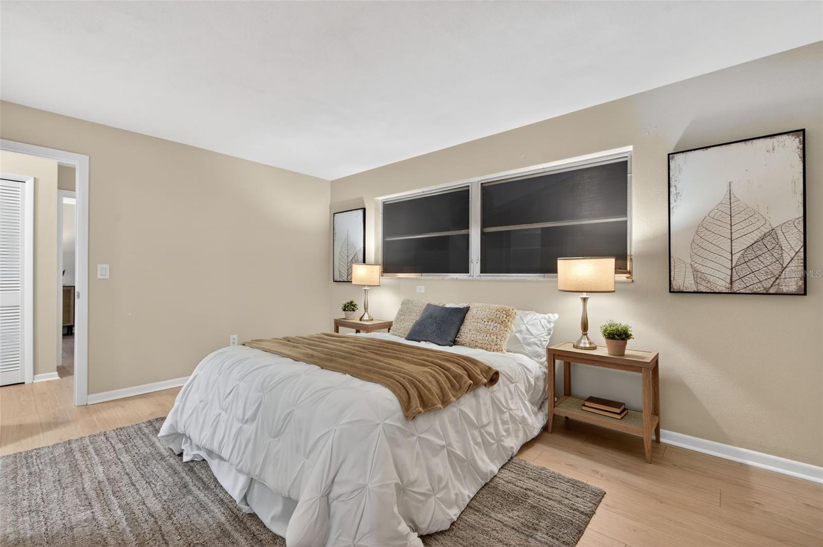 OAKHURST GROVES - Residential