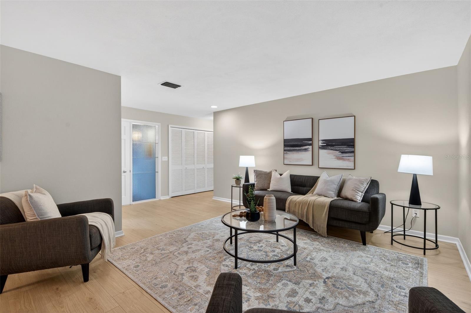 OAKHURST GROVES - Residential