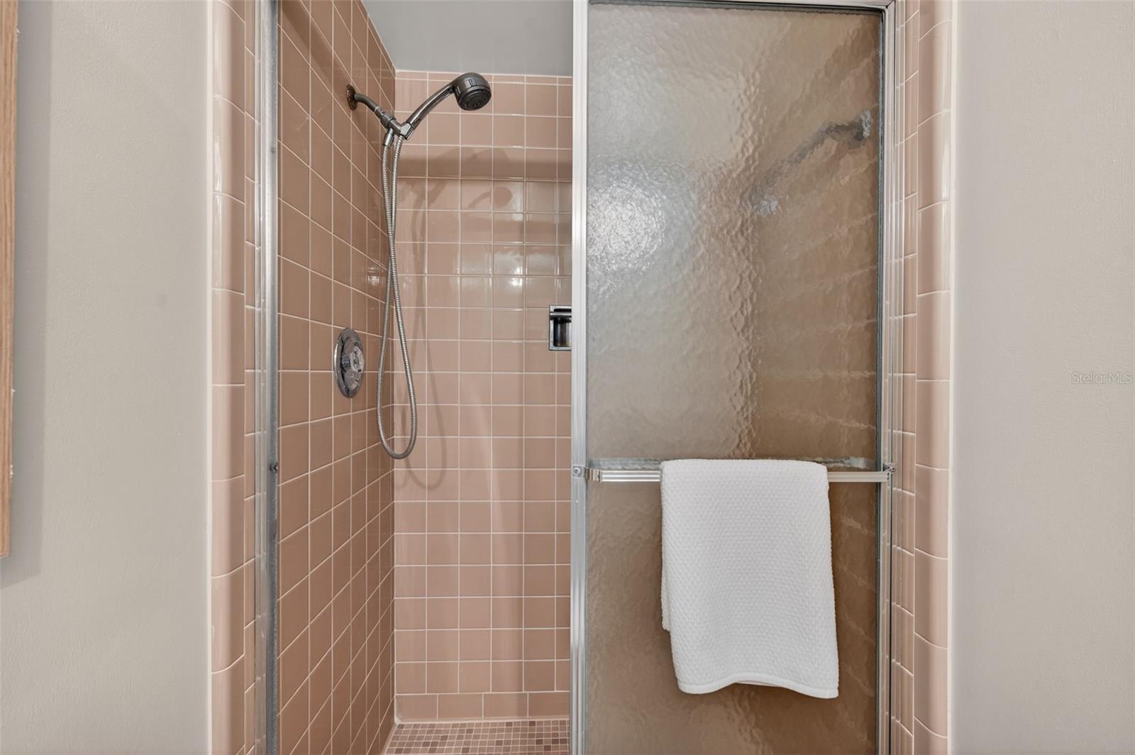 OAKHURST GROVES - Residential