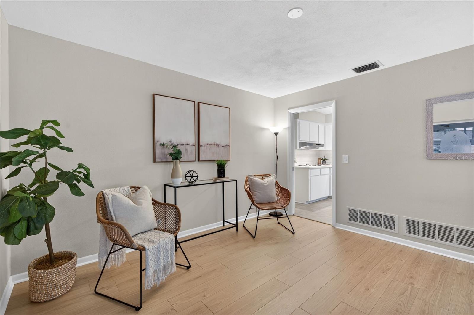 OAKHURST GROVES - Residential