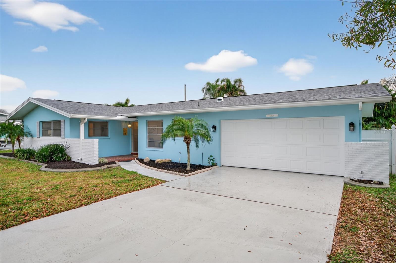 OAKHURST GROVES - Residential