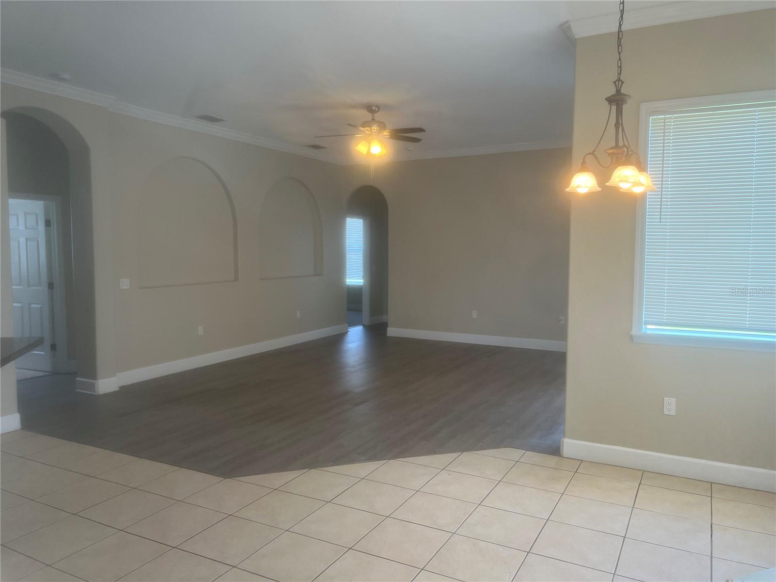 KINSLEY COURT - Residential