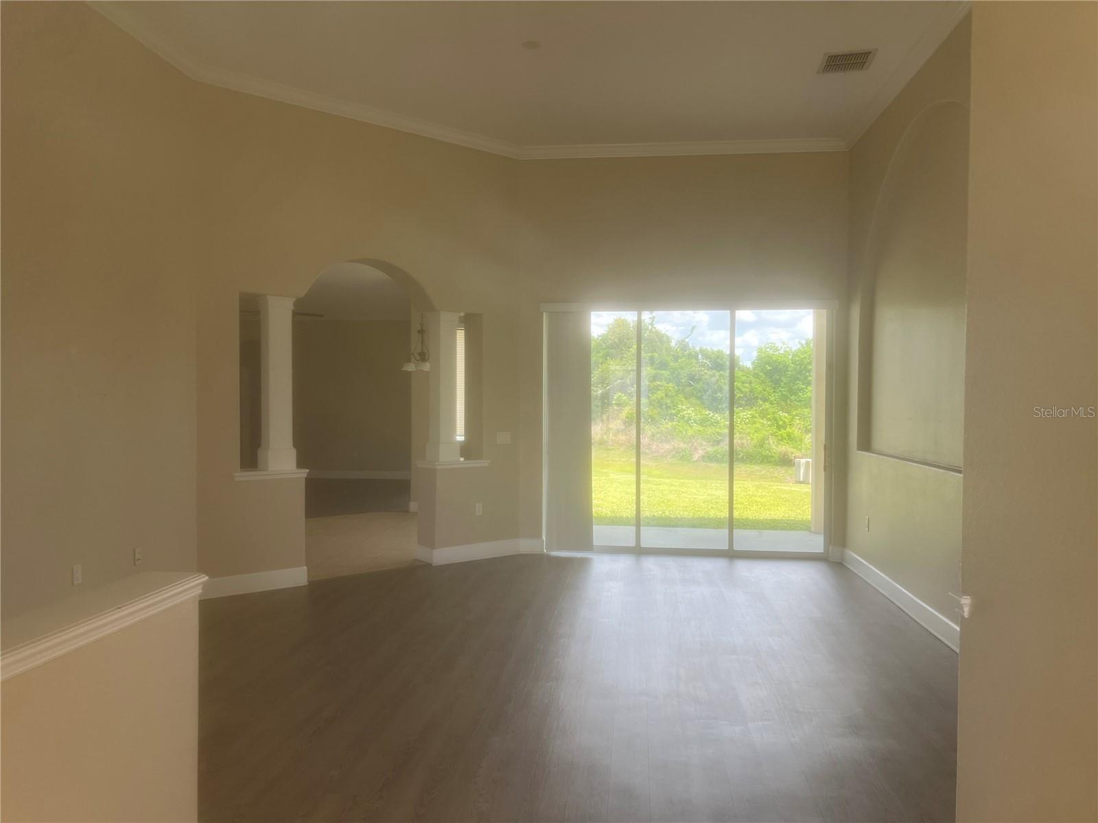 KINSLEY COURT - Residential