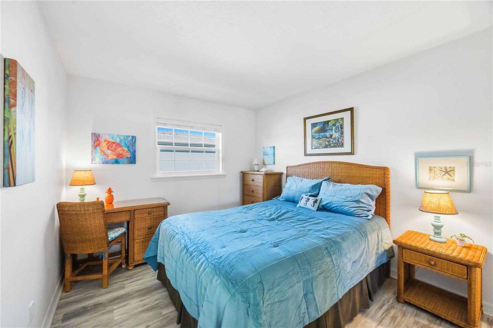 PALMS/WATERS EDGE - Residential