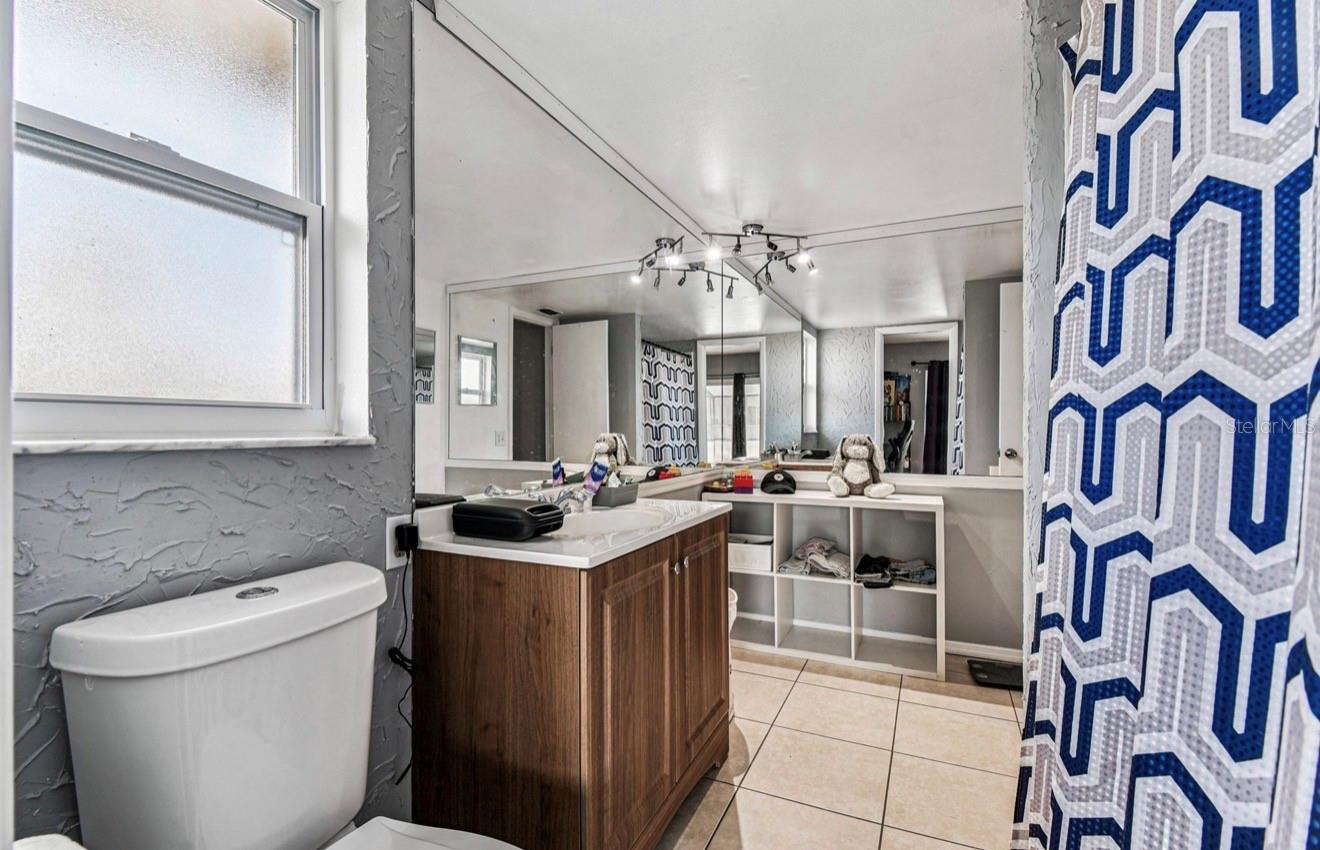 ORCHID LAKE VILLAGE - Residential