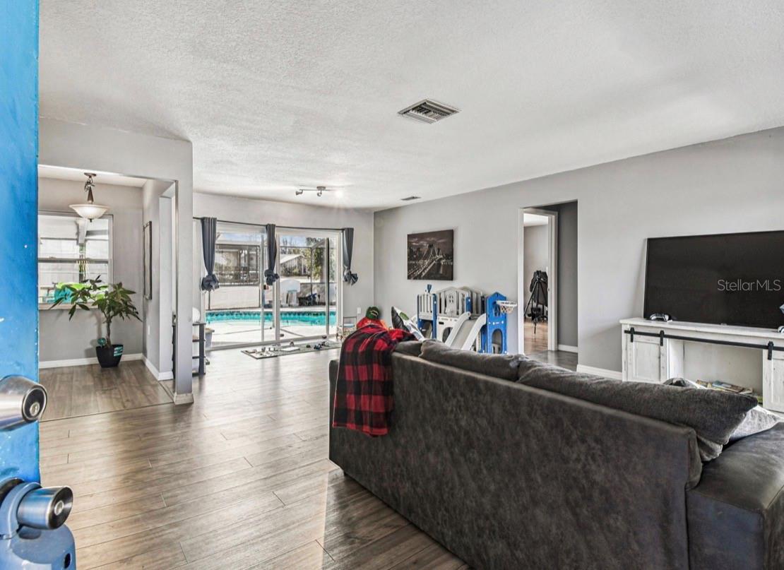 ORCHID LAKE VILLAGE - Residential