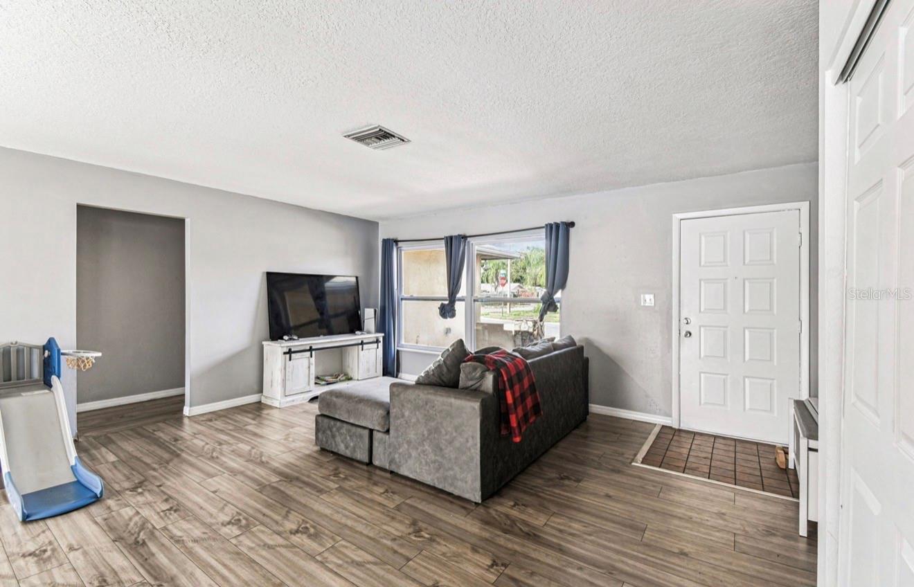 ORCHID LAKE VILLAGE - Residential