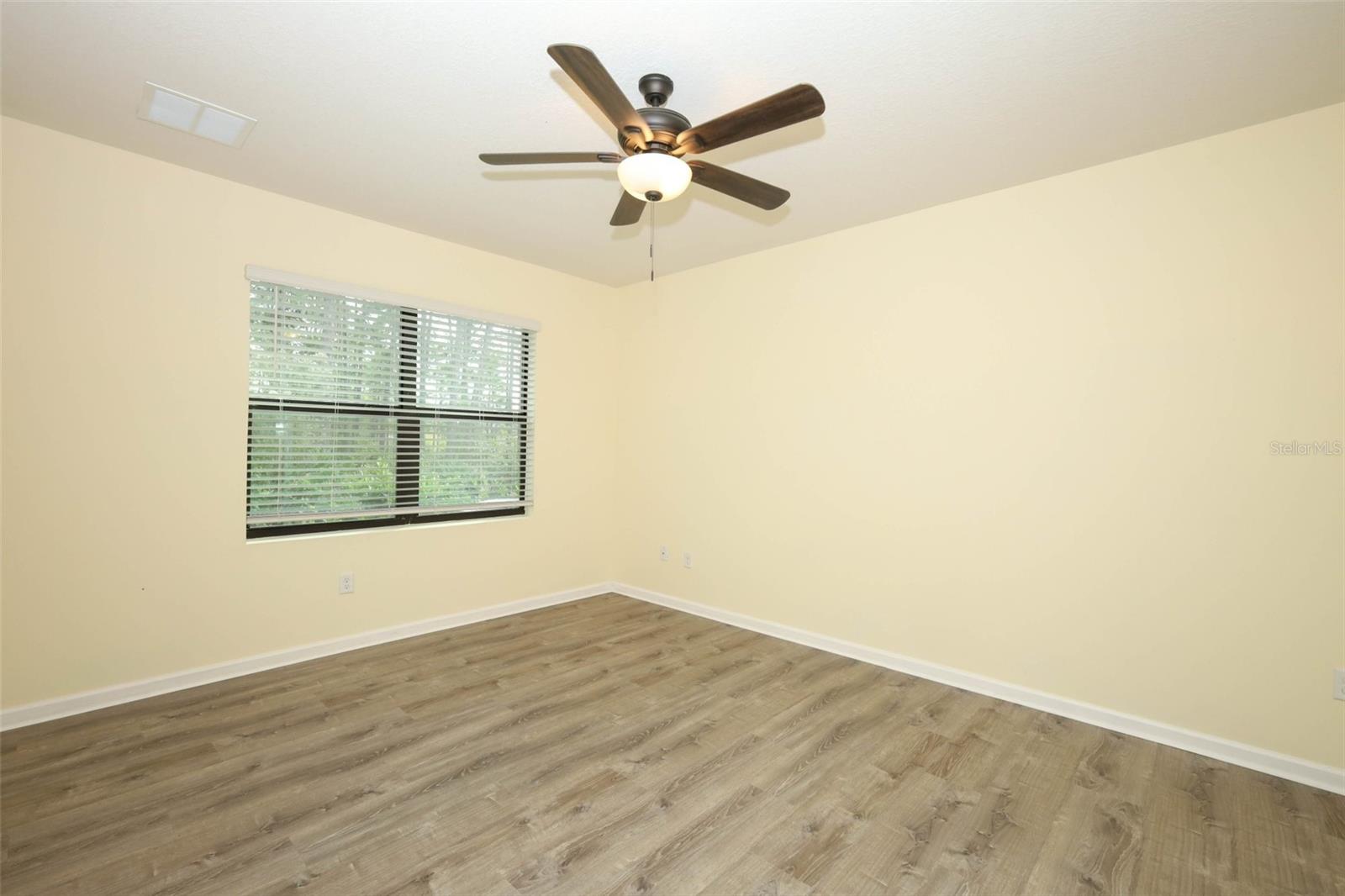 ADAMSON CRK PH ONE-C - Residential