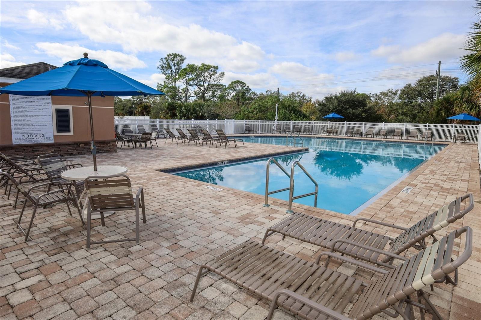 ADAMSON CRK PH ONE-C - Residential