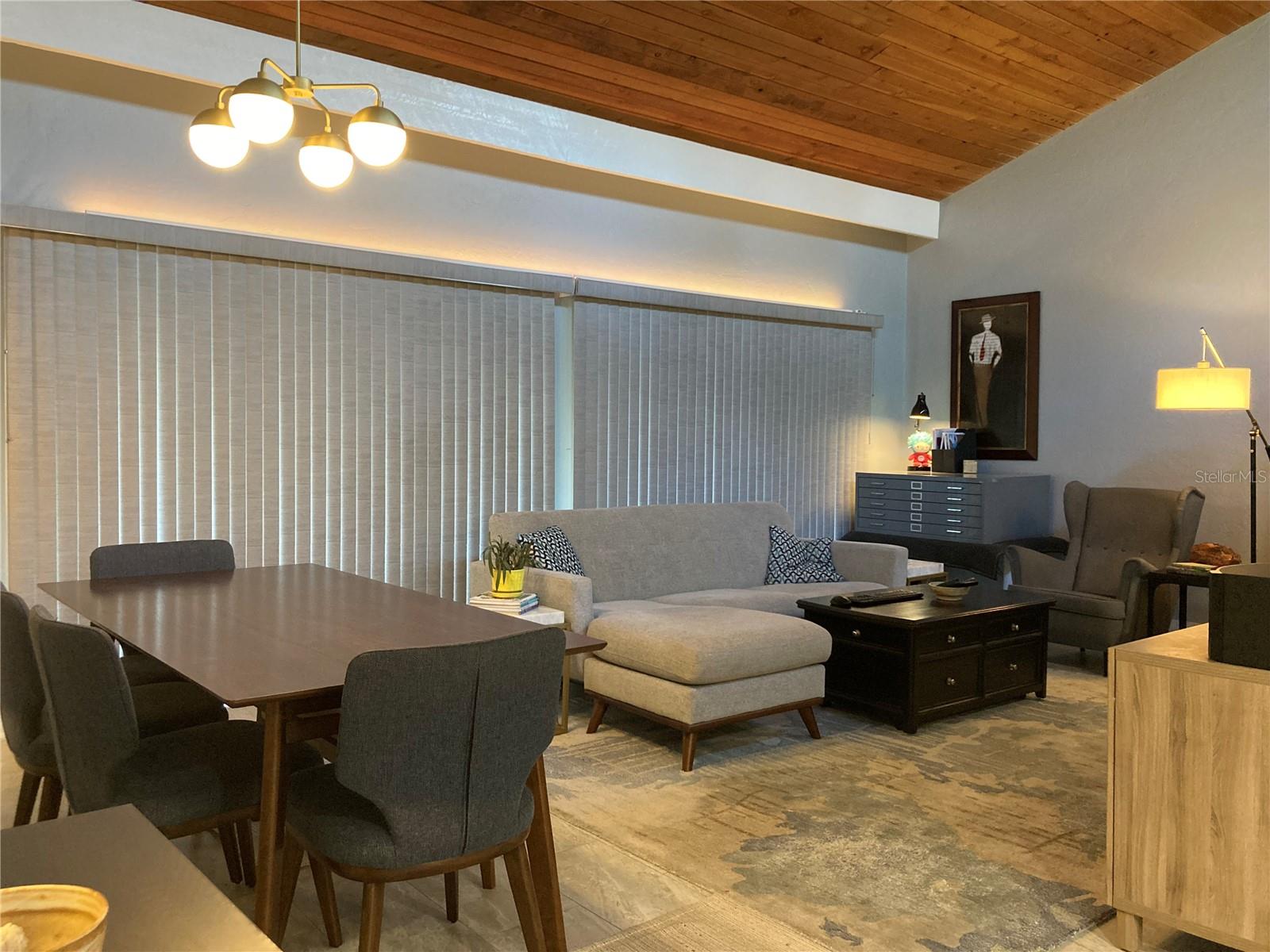 GRENELEFE CAMELOT CONDO PH 03 - Residential