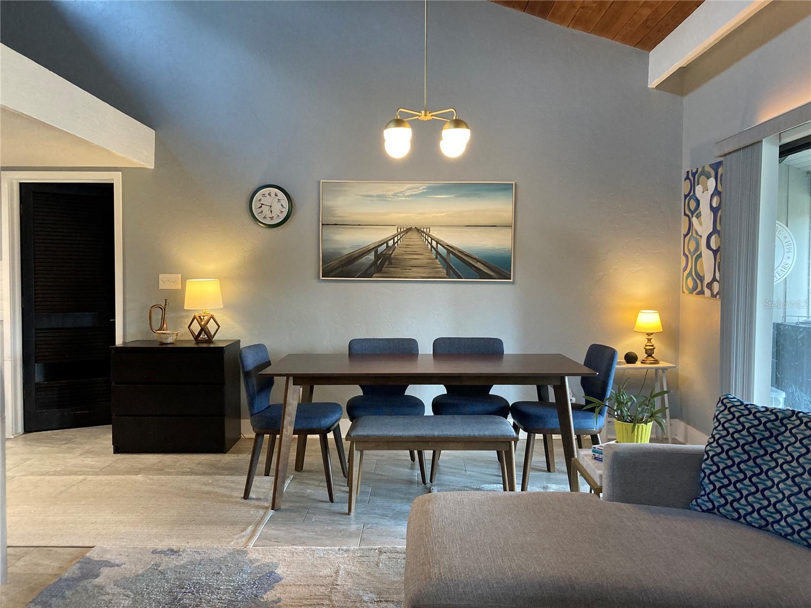 GRENELEFE CAMELOT CONDO PH 03 - Residential