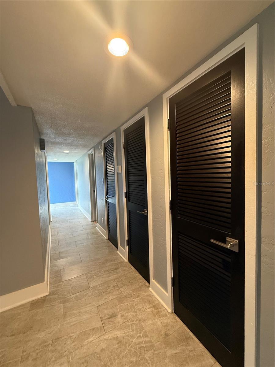 GRENELEFE CAMELOT CONDO PH 03 - Residential