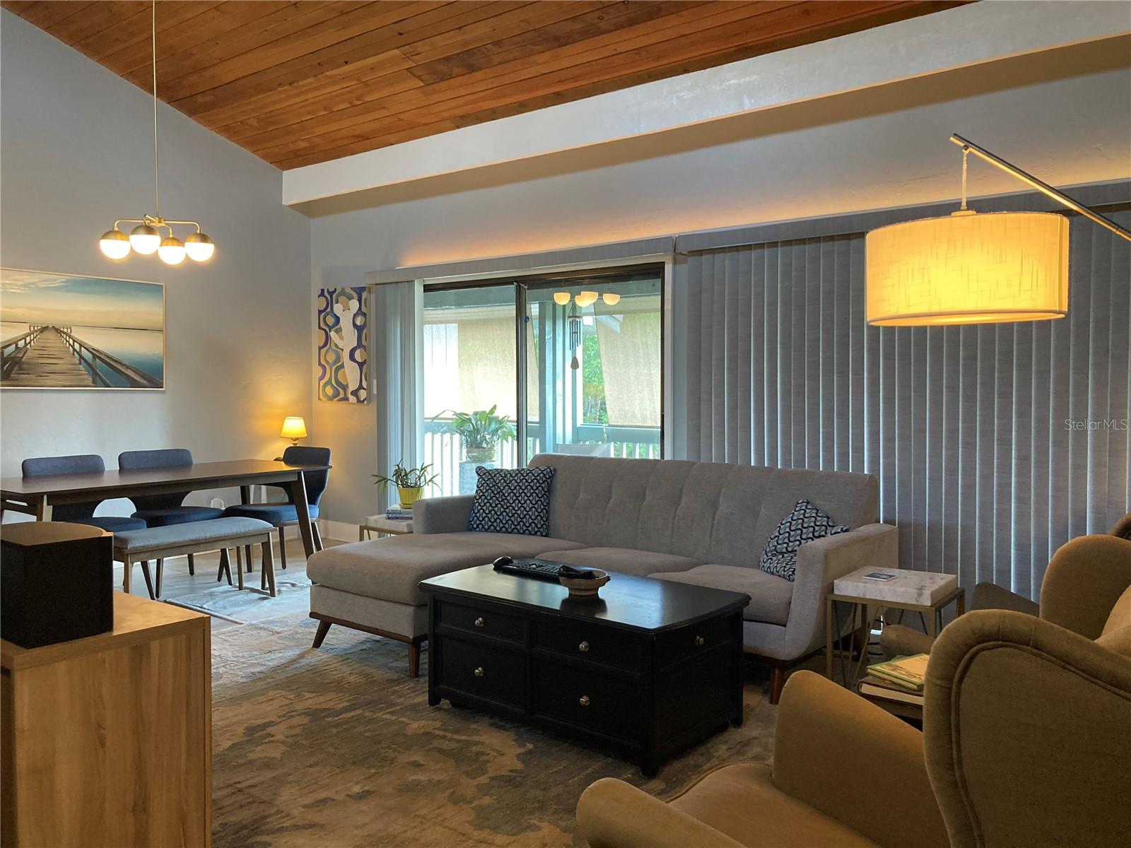 GRENELEFE CAMELOT CONDO PH 03 - Residential