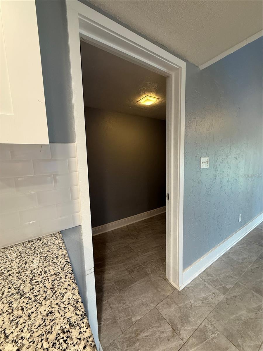 GRENELEFE CAMELOT CONDO PH 03 - Residential