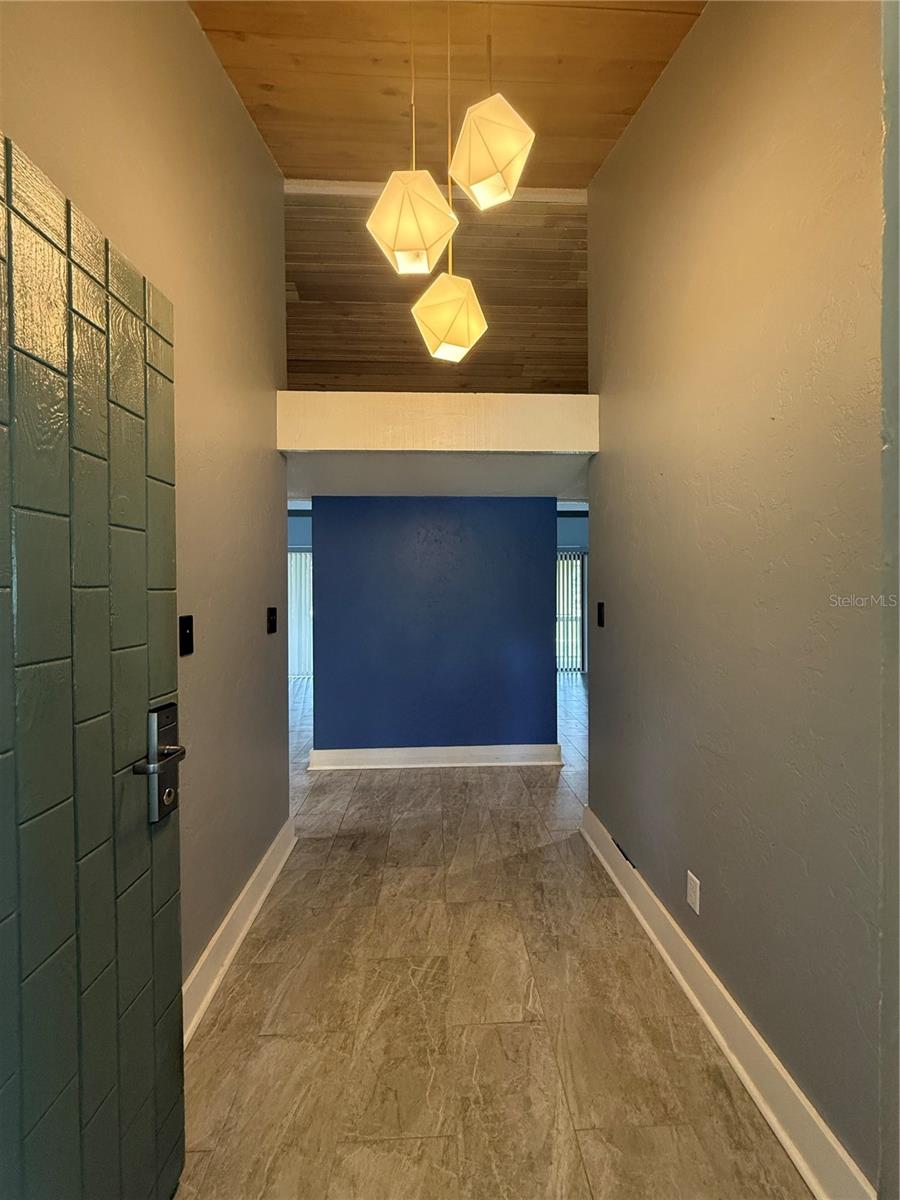 GRENELEFE CAMELOT CONDO PH 03 - Residential