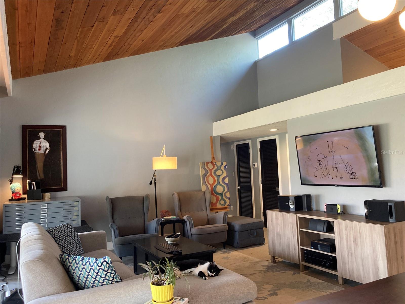 GRENELEFE CAMELOT CONDO PH 03 - Residential