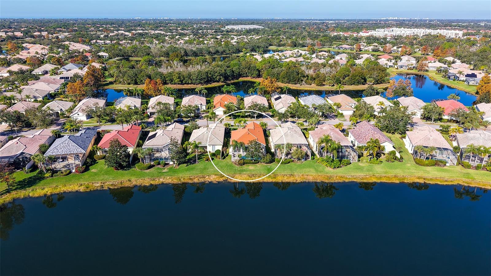 VILLAGEWALK - Residential