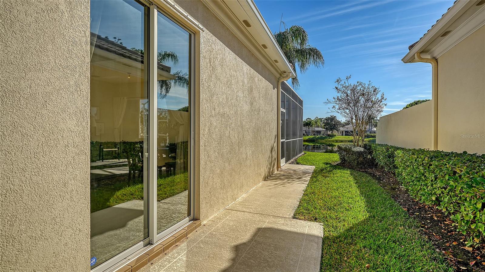 VILLAGEWALK - Residential