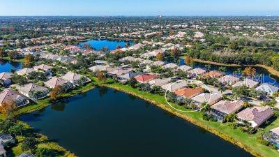 VILLAGEWALK - Residential