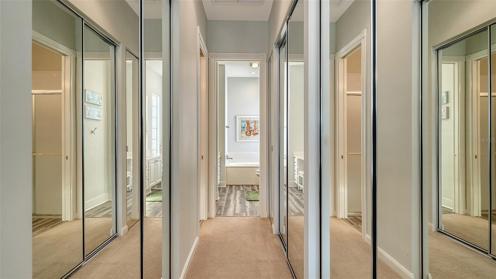 VILLAGEWALK - Residential