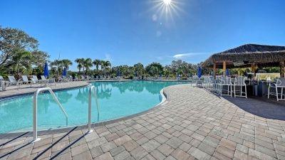 VILLAGEWALK - Residential