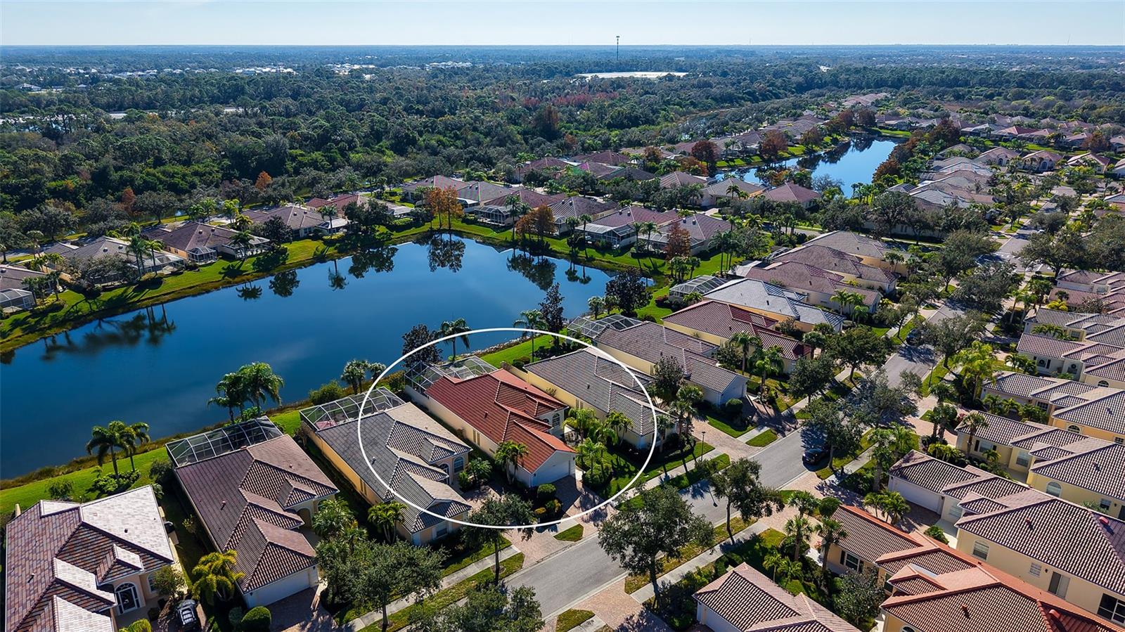 VILLAGEWALK - Residential