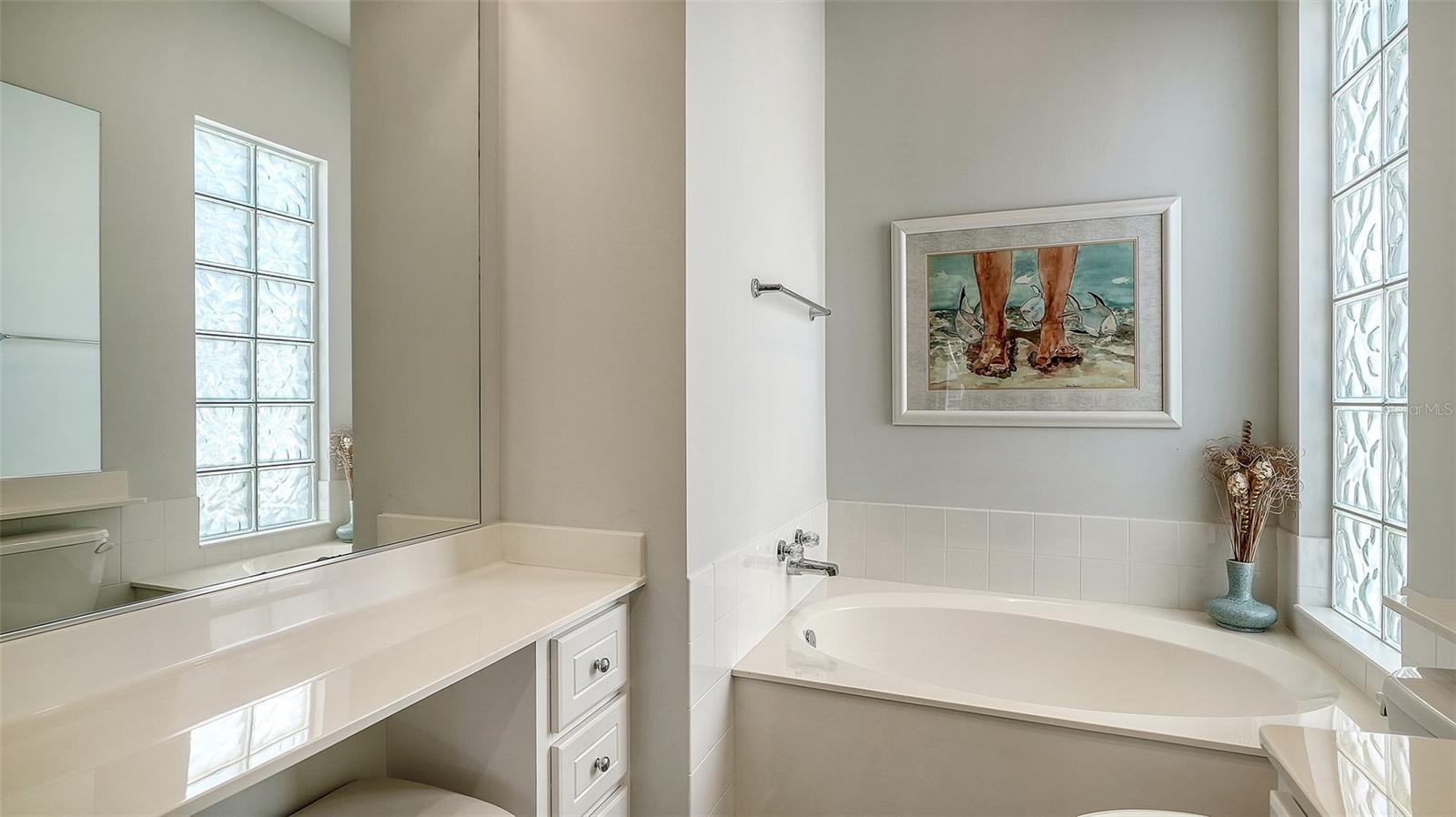 VILLAGEWALK - Residential