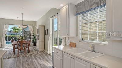 VILLAGEWALK - Residential