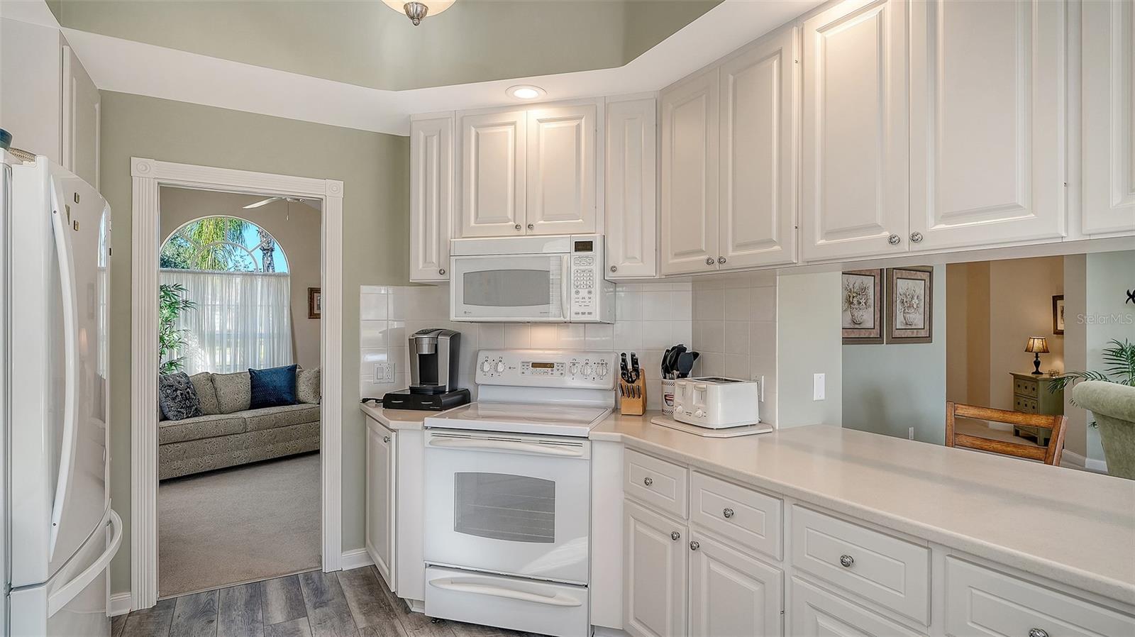 VILLAGEWALK - Residential