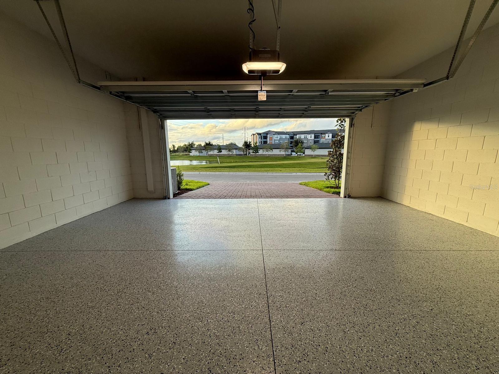 SPRING WALK AT THE JUNCTION PH 1 - Residential Lease