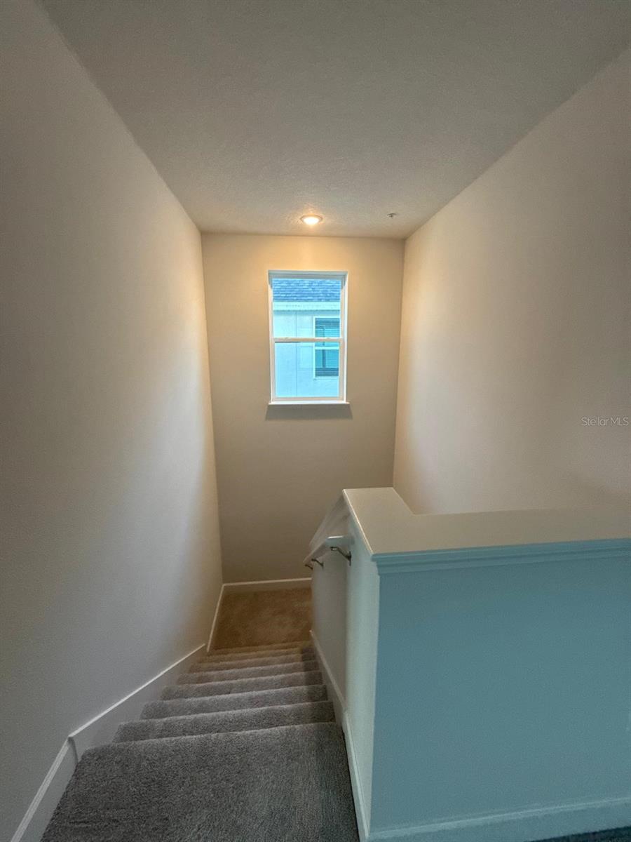 SPRING WALK AT THE JUNCTION PH 1 - Residential Lease