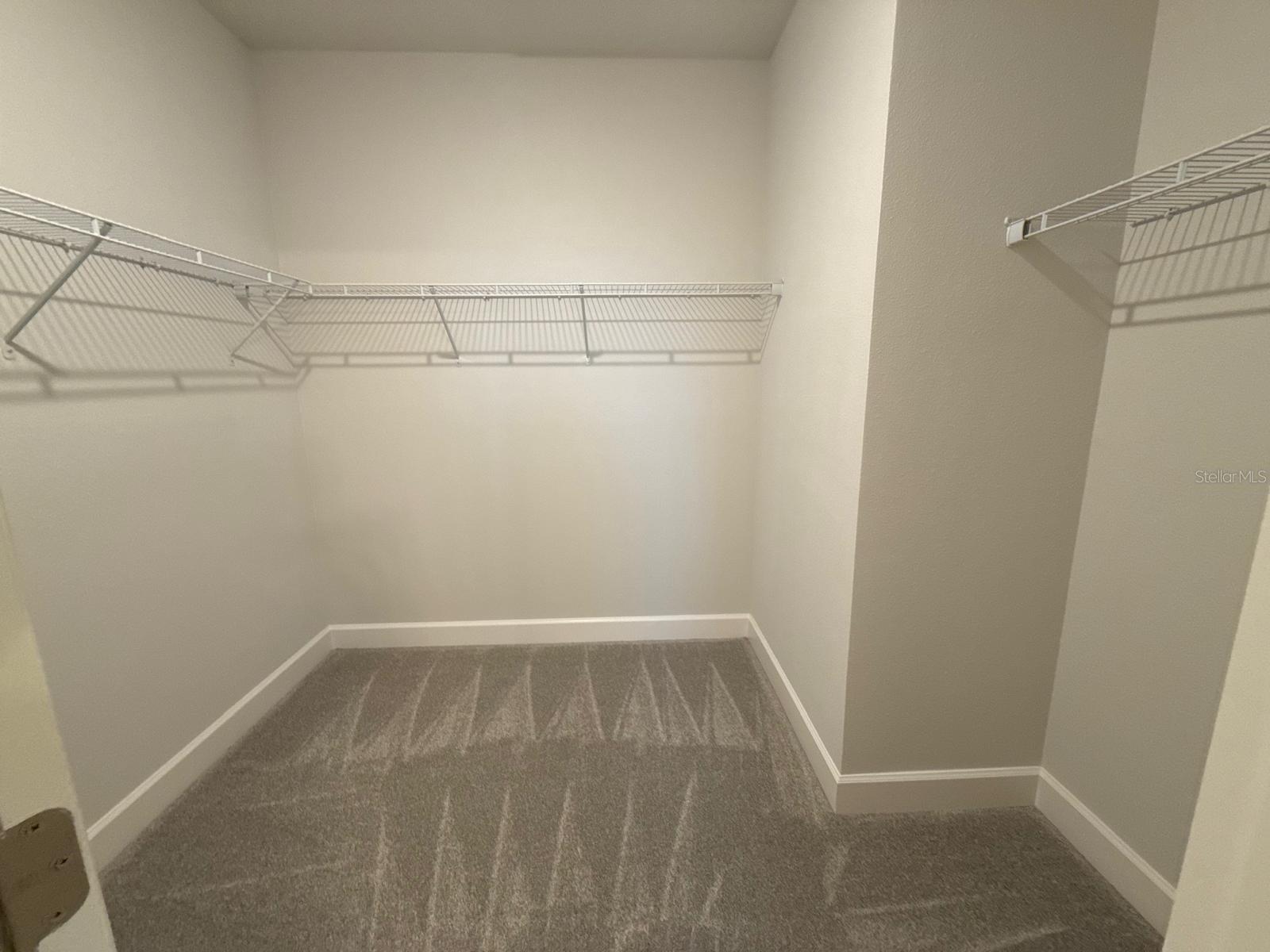 SPRING WALK AT THE JUNCTION PH 1 - Residential Lease