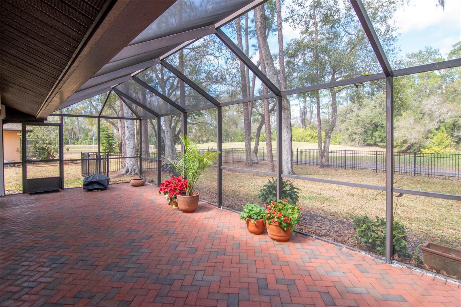 TARPON WOODS THIRD ADD - Residential