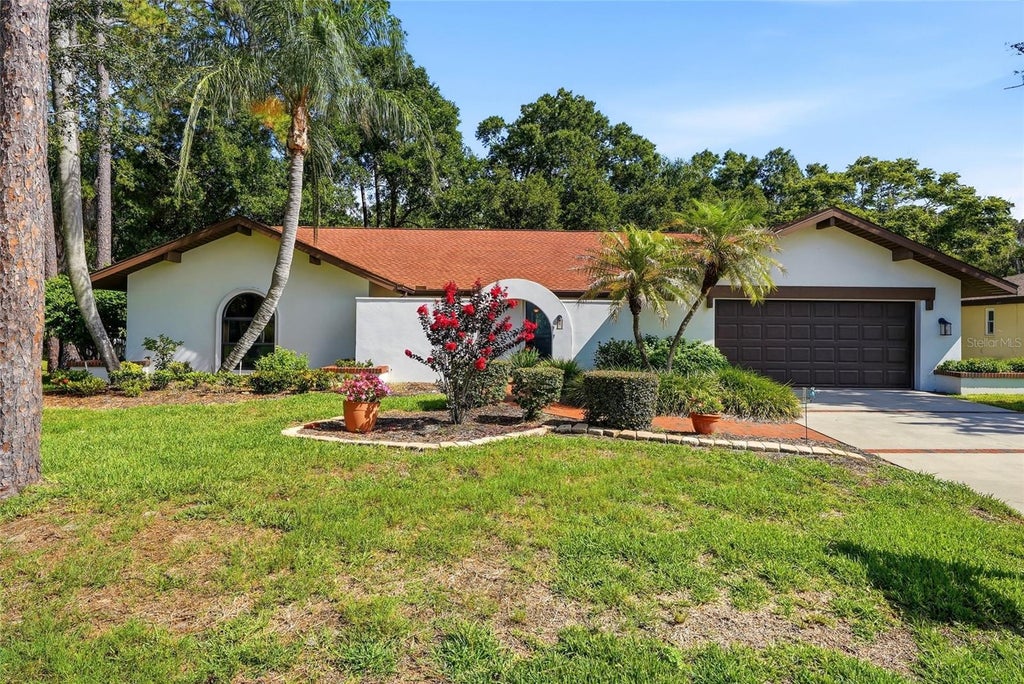 Photo of 2240 Toniwood Lane, Palm Harbor, FL 34685 (MLS # TB8476812)