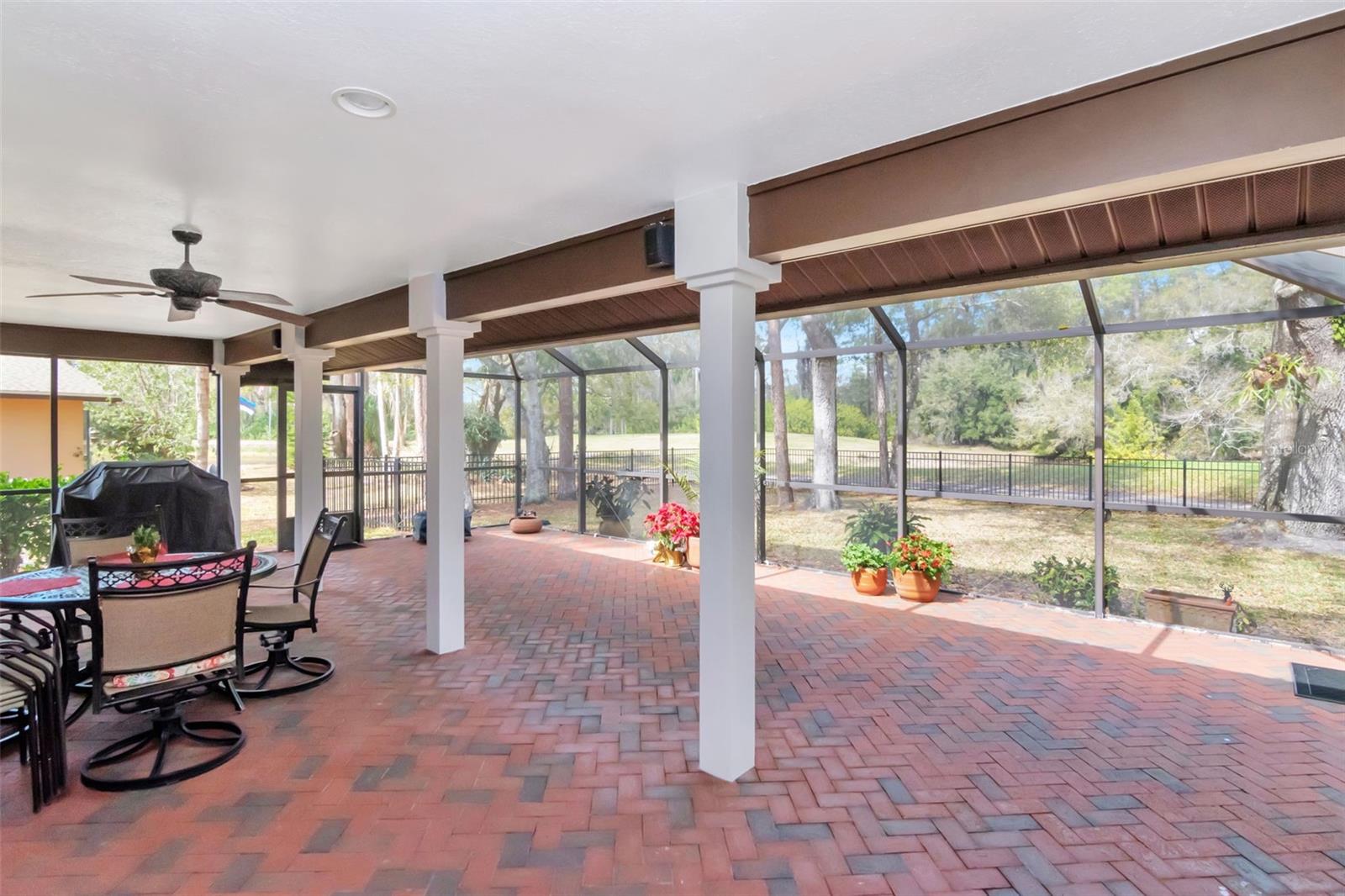 TARPON WOODS THIRD ADD - Residential