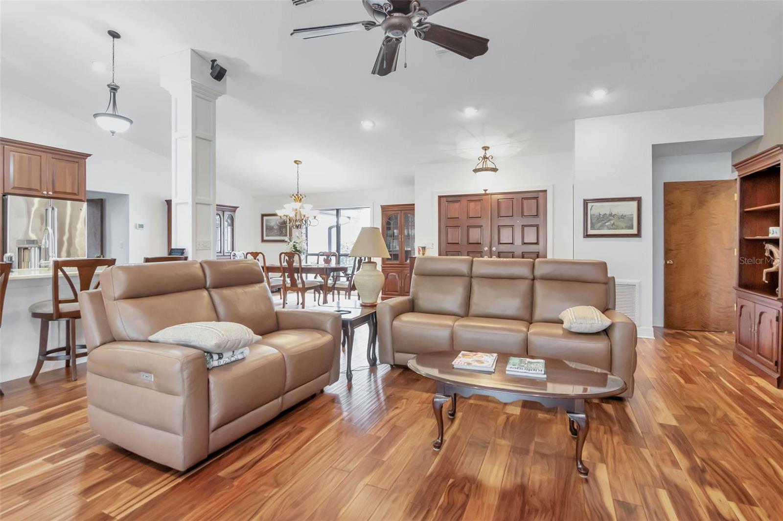 TARPON WOODS THIRD ADD - Residential