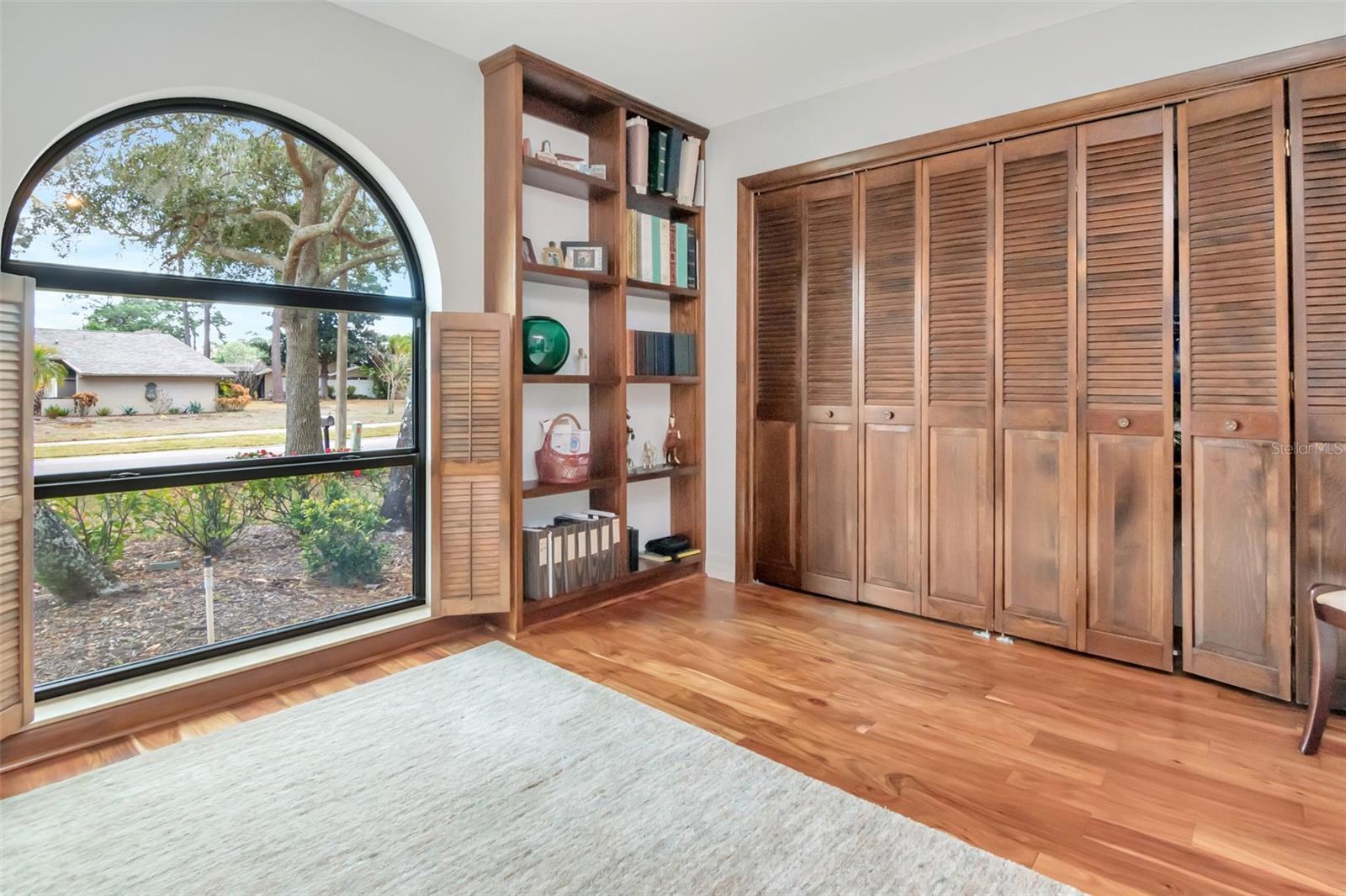 TARPON WOODS THIRD ADD - Residential