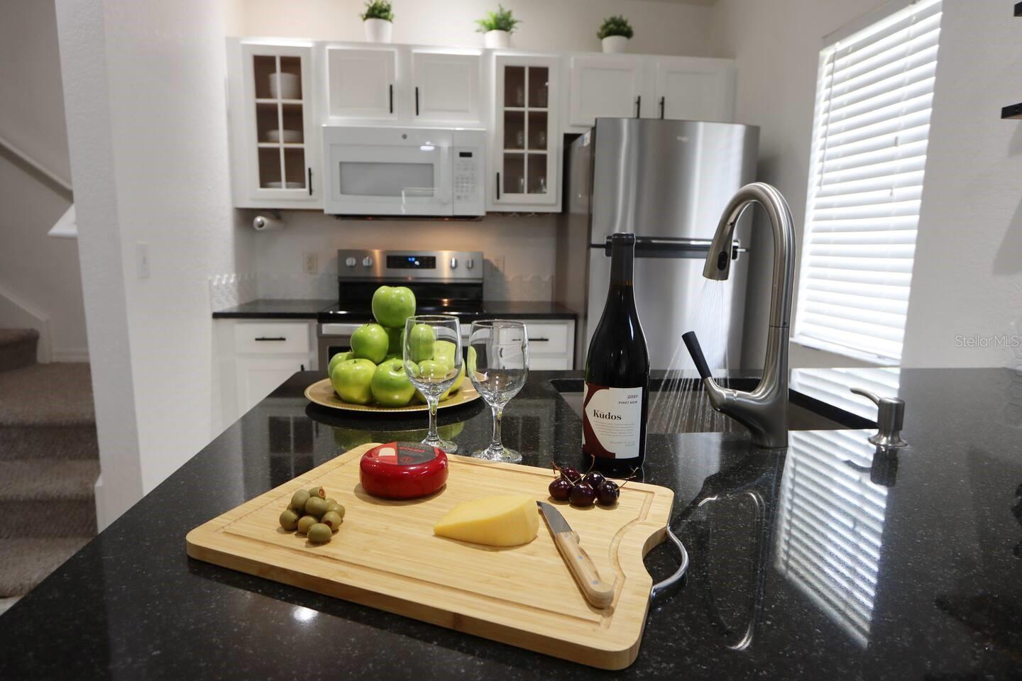 VENETIAN BAY VILLAGE CONDO PH 3 - Residential