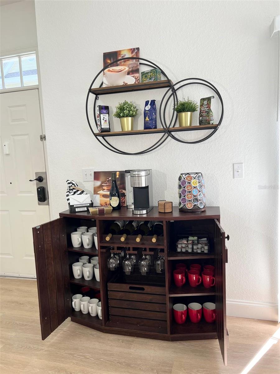 VENETIAN BAY VILLAGE CONDO PH 3 - Residential