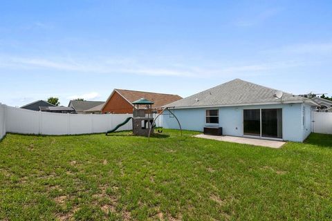 A home in DAVENPORT