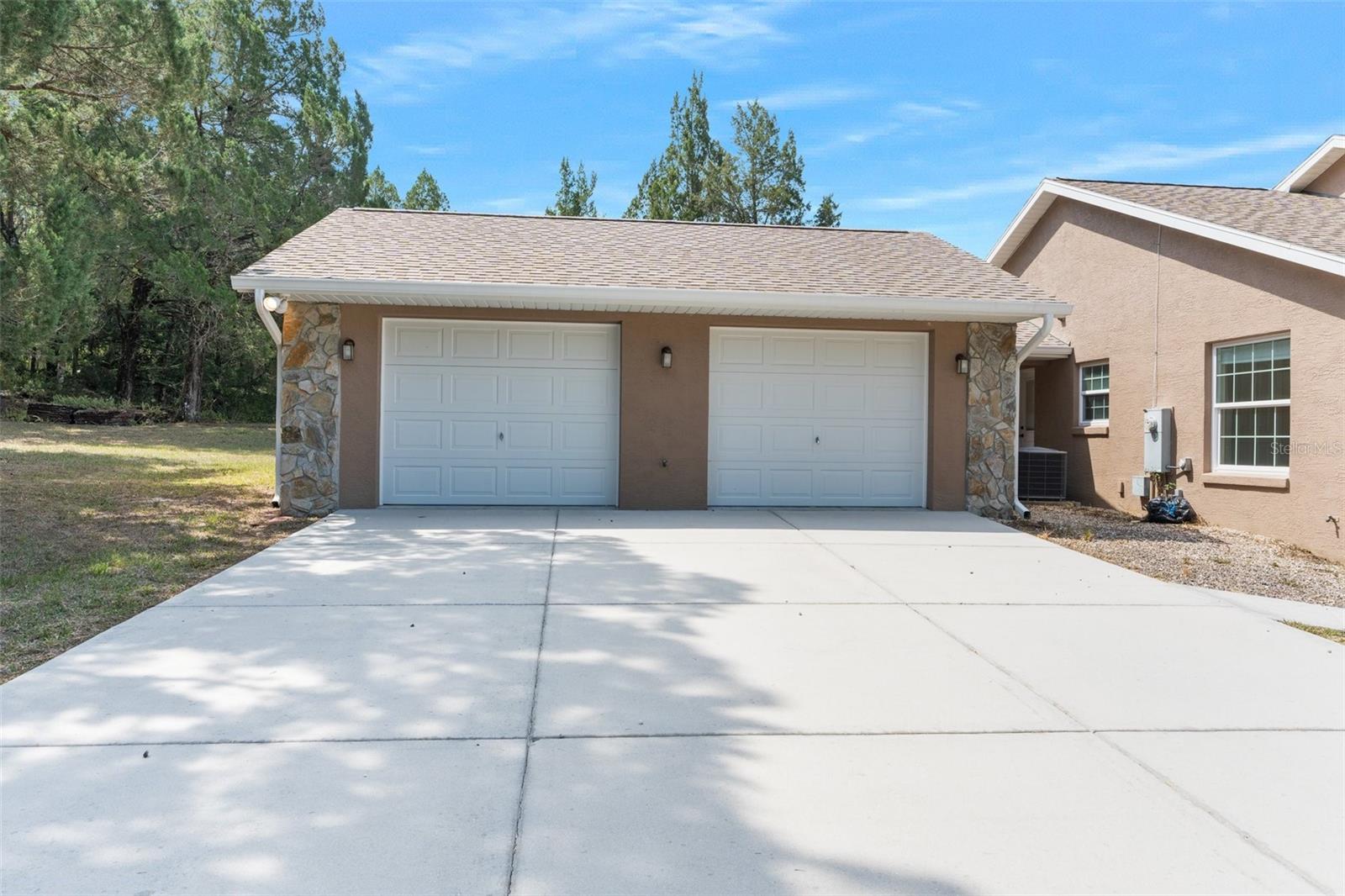 HONEYMOON LAKE UNREC - Residential