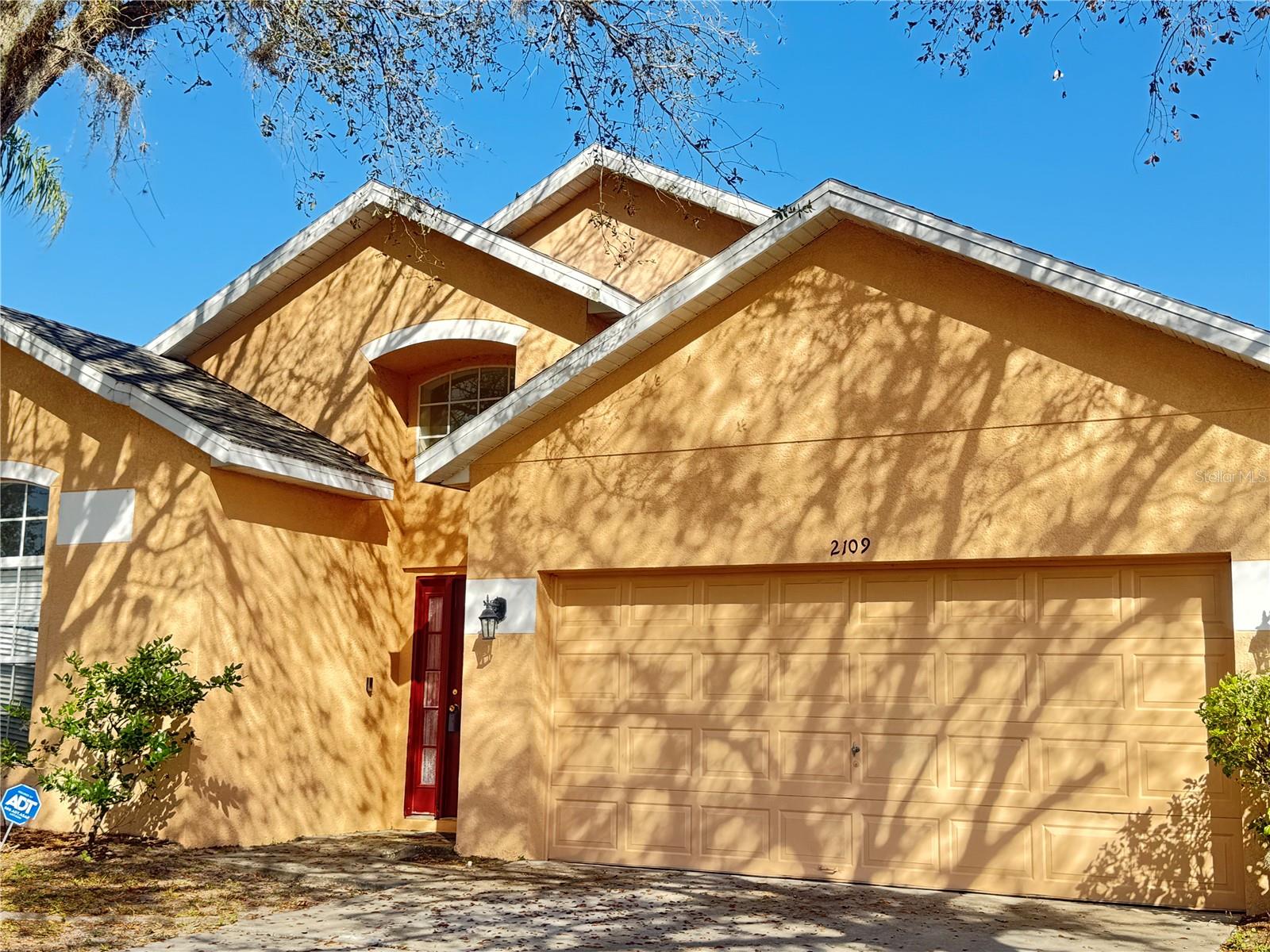 2109 WOODSEDGE DRIVE