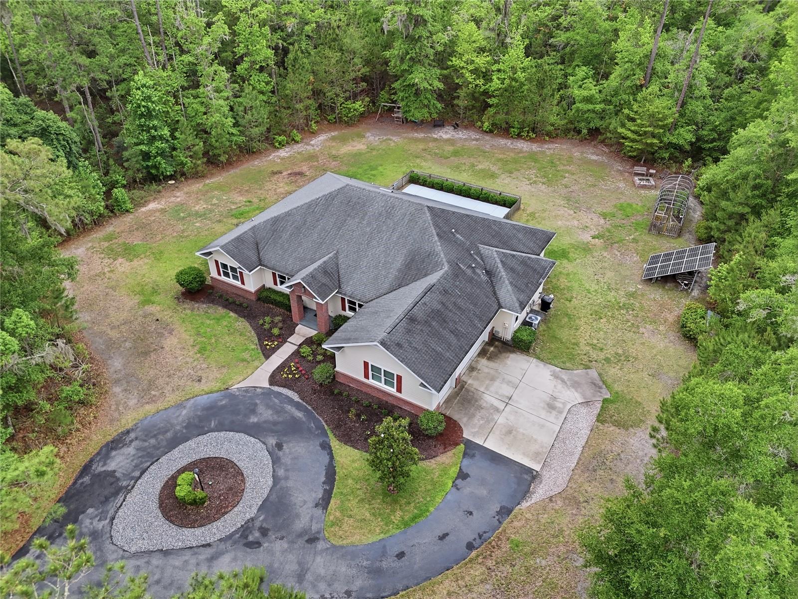 BARRINGTON PARK - Residential