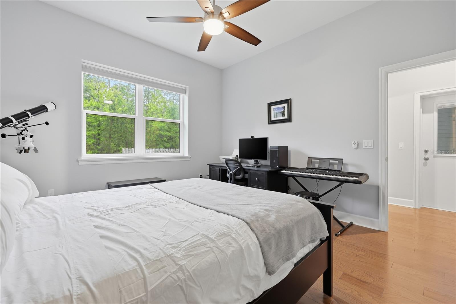 BARRINGTON PARK - Residential