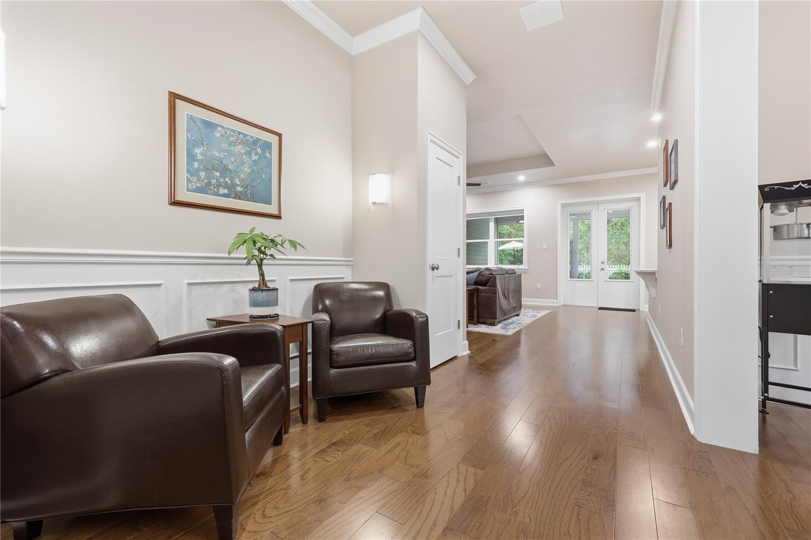 BARRINGTON PARK - Residential