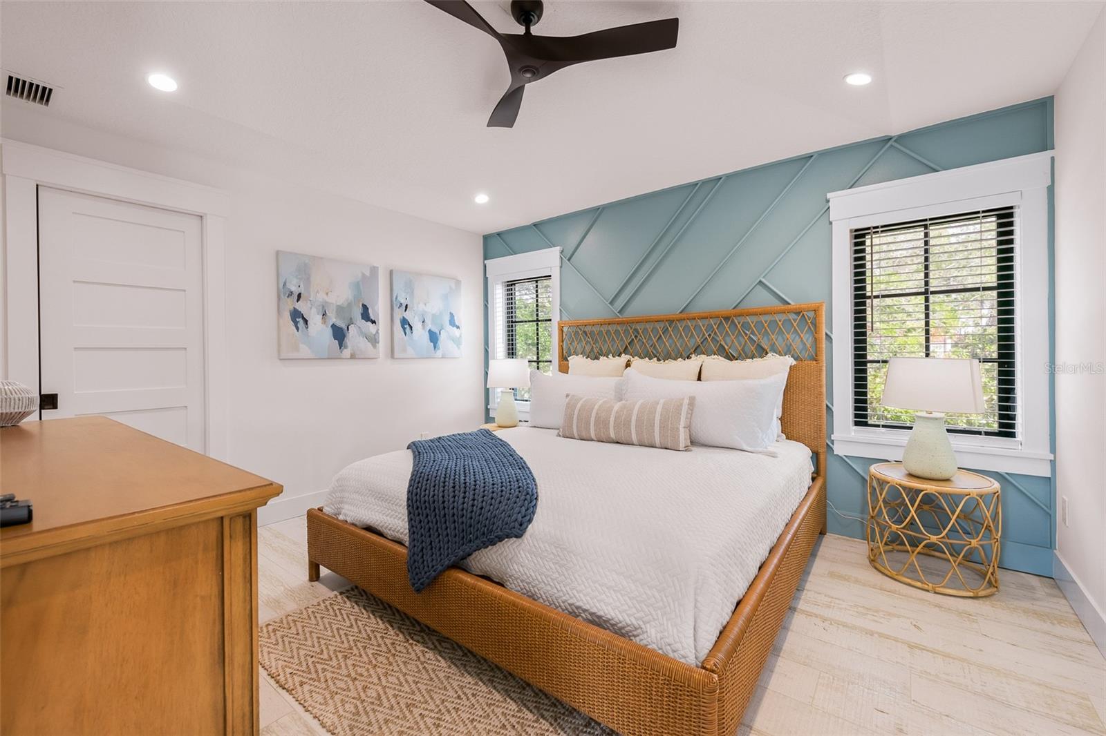 SAINT ARMANDS DIV JOHN RINGLING ESTATES - Residential