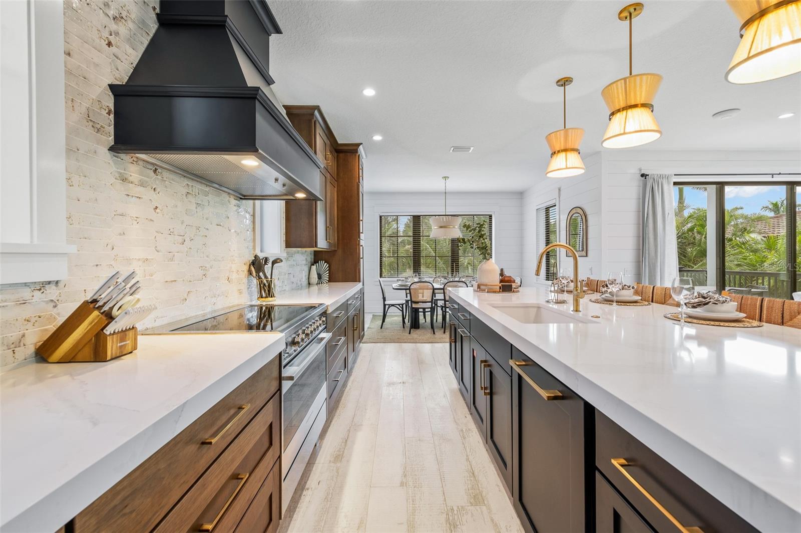 SAINT ARMANDS DIV JOHN RINGLING ESTATES - Residential