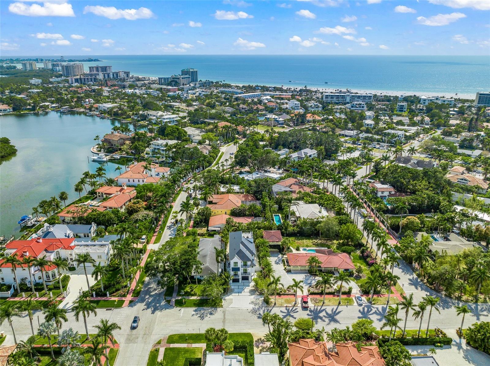 SAINT ARMANDS DIV JOHN RINGLING ESTATES - Residential